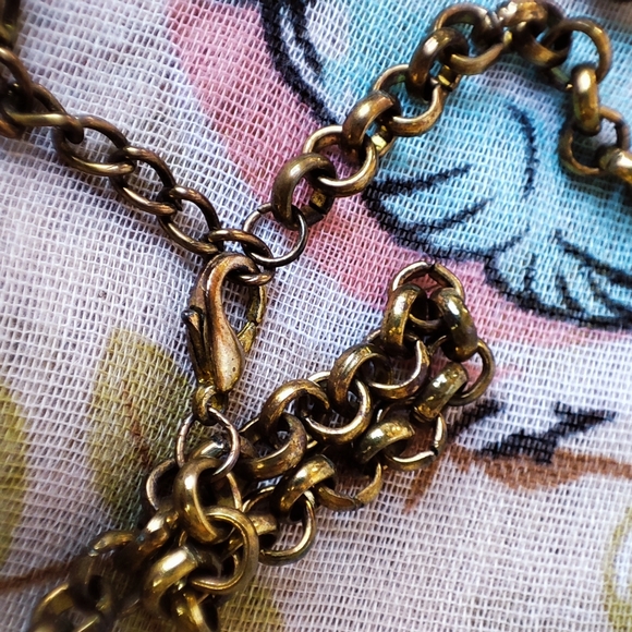 Clear Faceted Chunky Acrylic and Mixed Metal Ring Disc Brass Tone Necklace - Picture 12 of 13